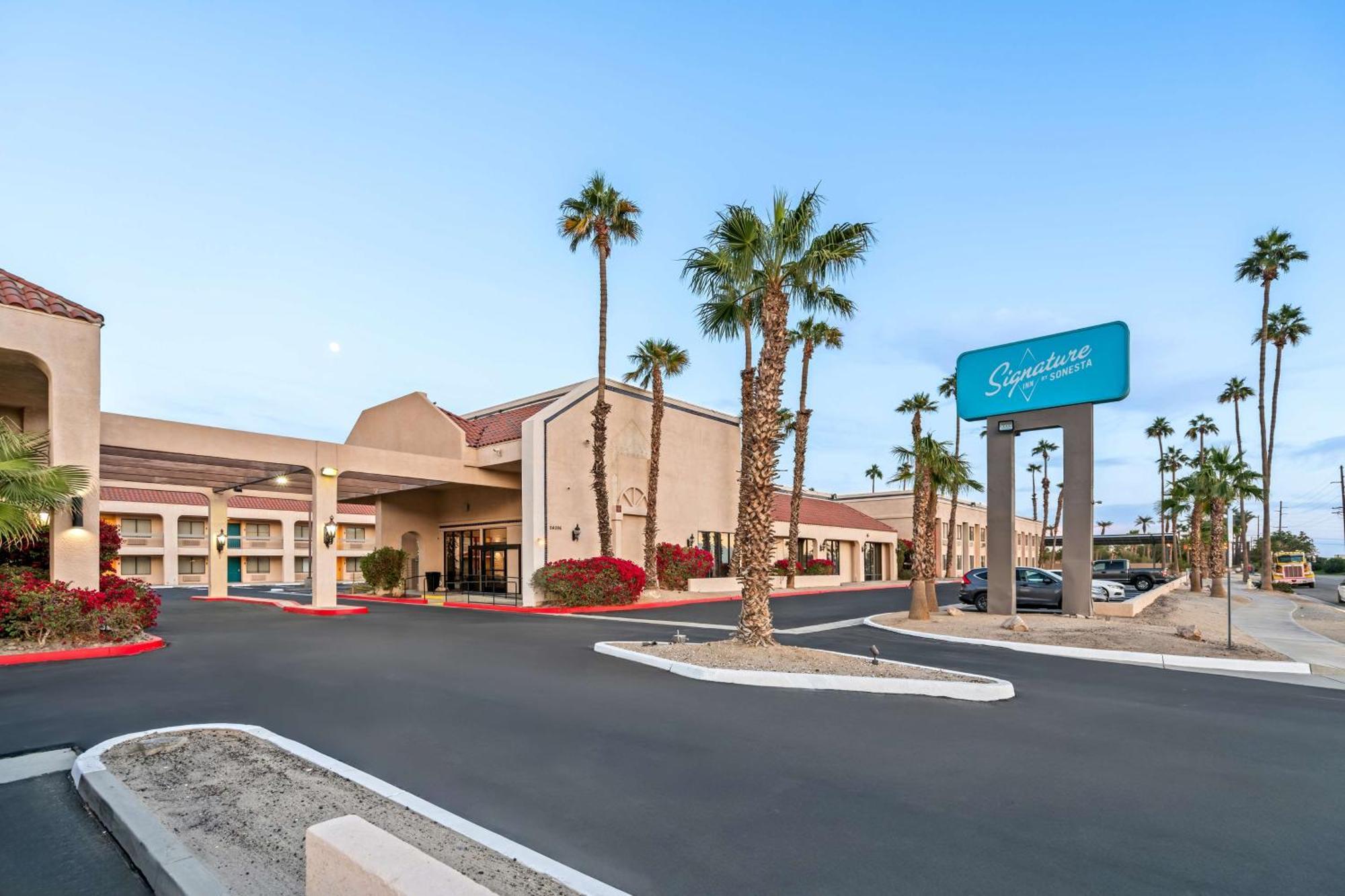 Signature I-10 Inn Indio