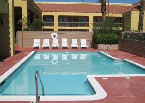 Signature I-10 Inn